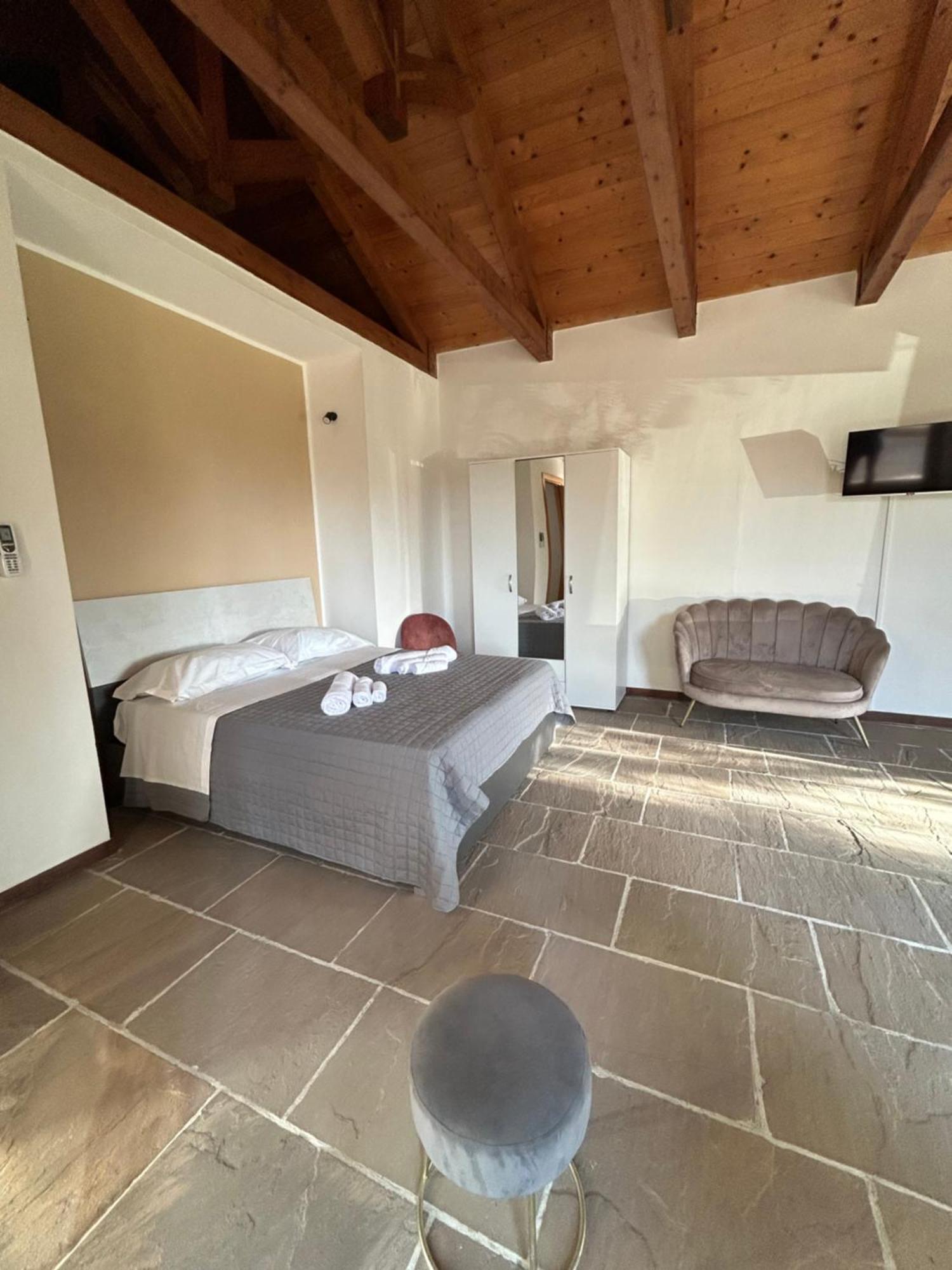 Oltre - Dove Cielo E Mare Si Uniscono Aparthotel Milazzo Exterior photo