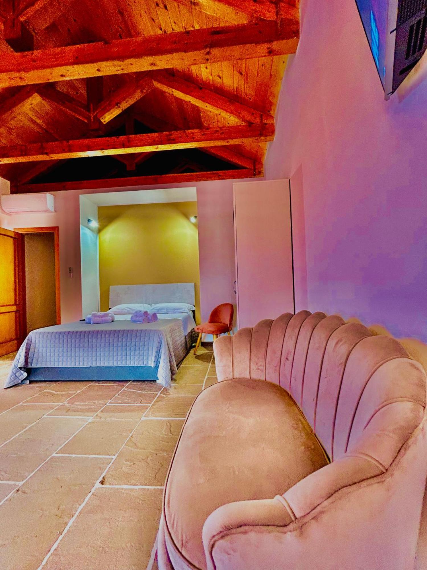 Oltre - Dove Cielo E Mare Si Uniscono Aparthotel Milazzo Exterior photo