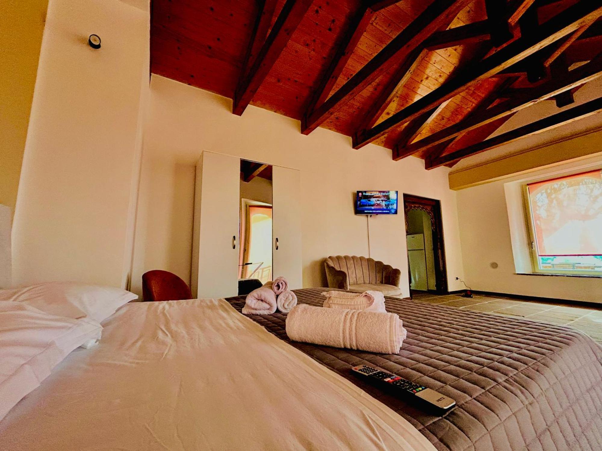 Oltre - Dove Cielo E Mare Si Uniscono Aparthotel Milazzo Exterior photo