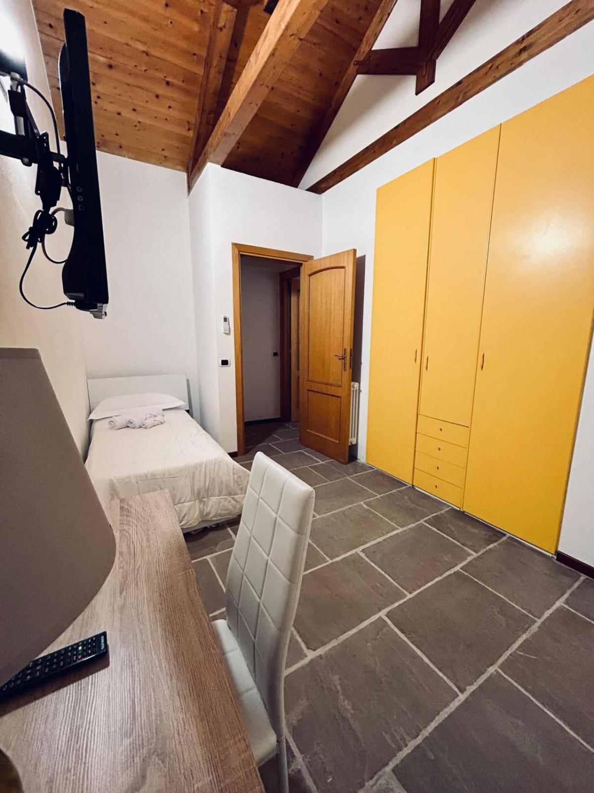 Oltre - Dove Cielo E Mare Si Uniscono Aparthotel Milazzo Exterior photo